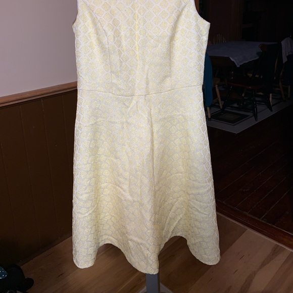 Yellow tank dress from Suzy Shier size small. Freshly washed. - Picture 2 of 2